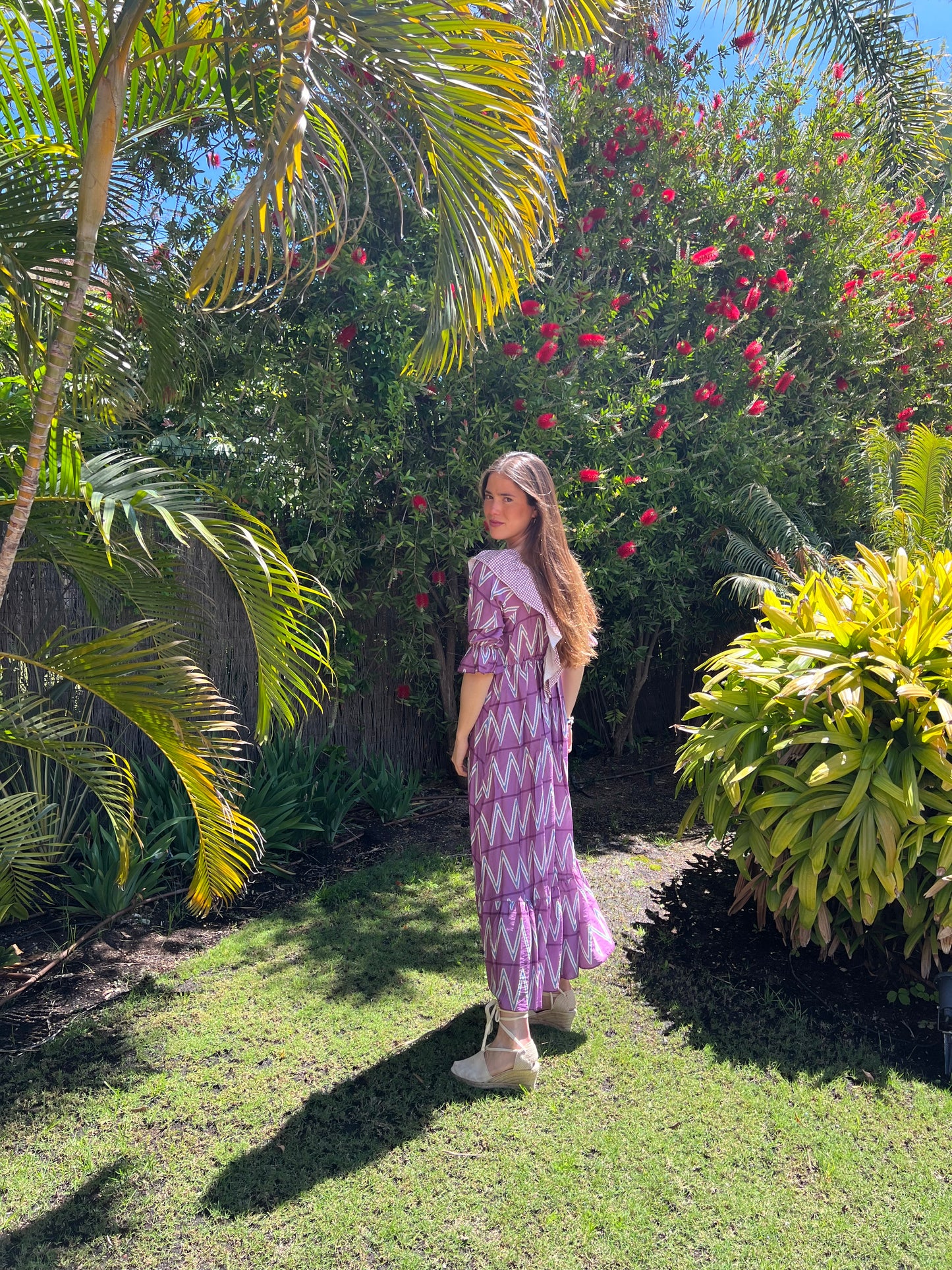 Vestido Baikal en tonos morados